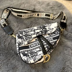 Christian Dior Sattle Bag D U P E
